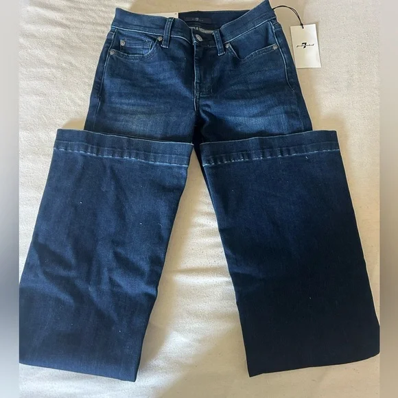 7 For All Mankind Dojo Jeans size 25, brand new with tags never worn - Picture 5 of 5